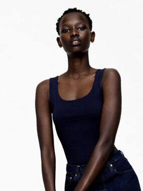 Zara NWT Black Stretch Tank – Medium, Light Support